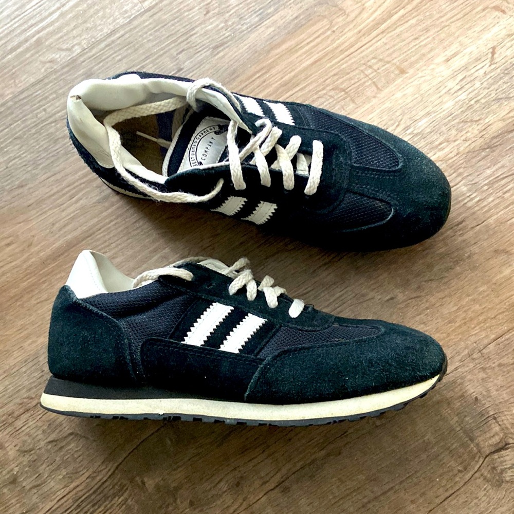 Retro sneakers 71/2